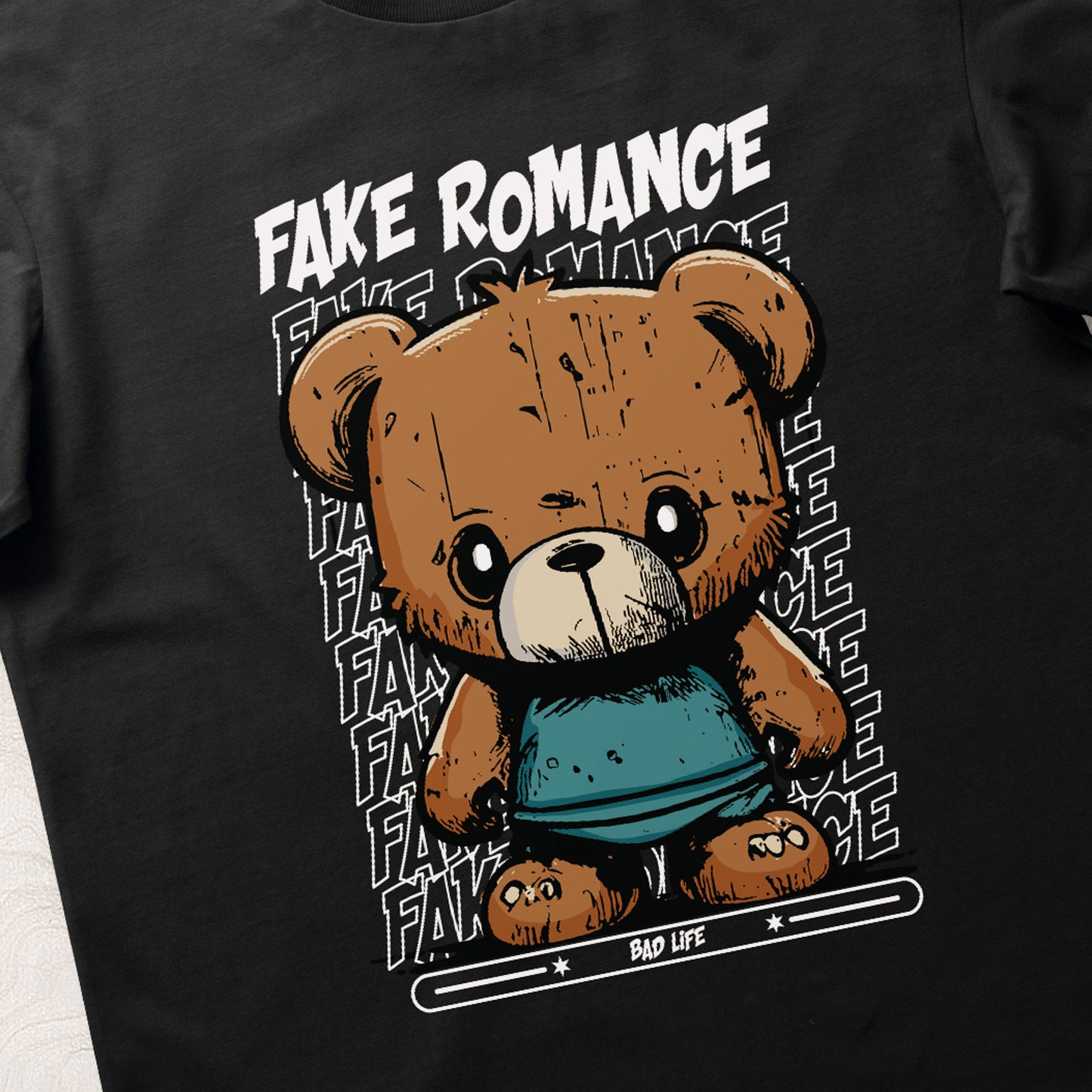 Fake Romance Tshirt Oversize