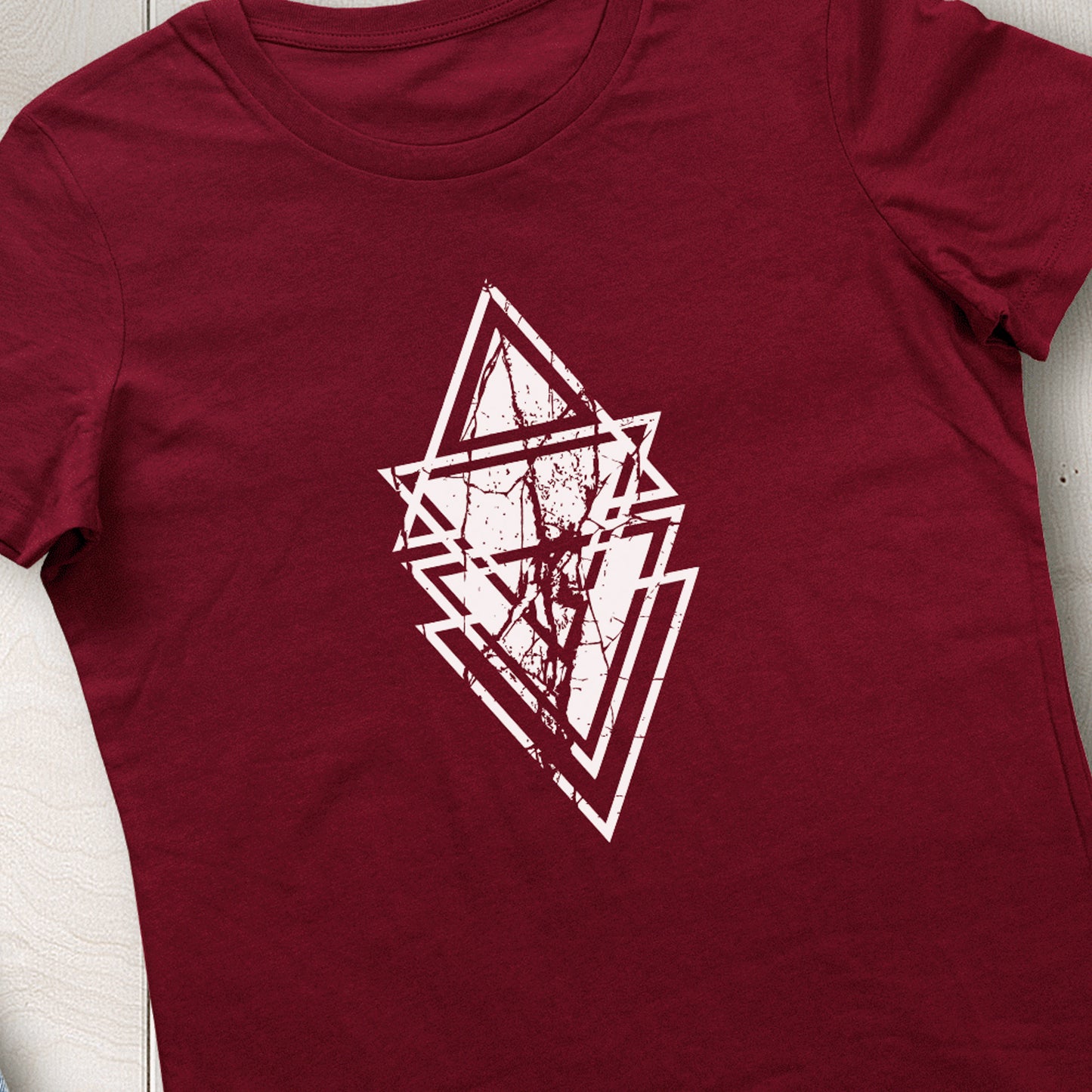 Geometric Design Tshirt Woman