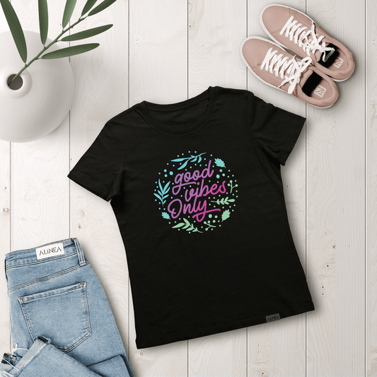 Good Vibes Only Tshirt Woman