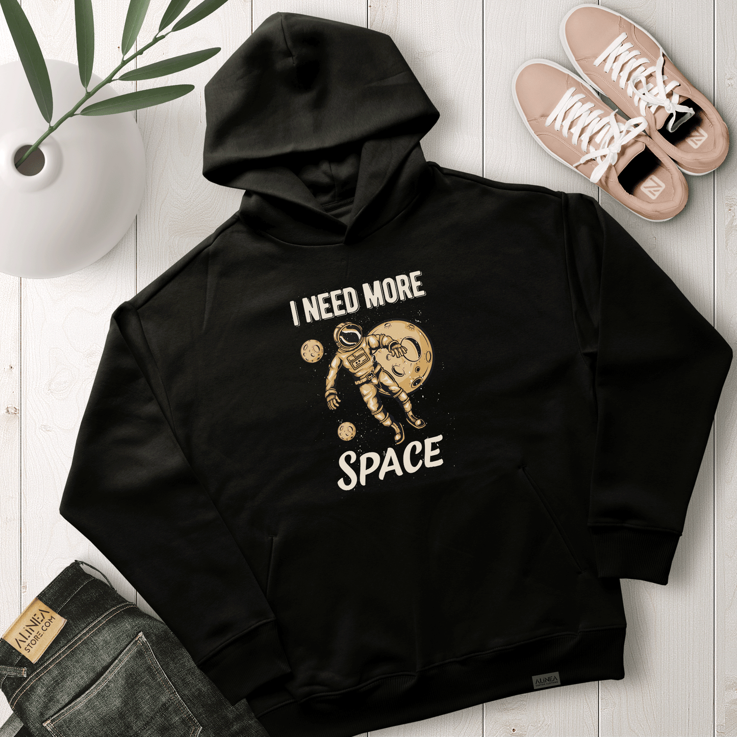 Need More Space Hoodie Oversize